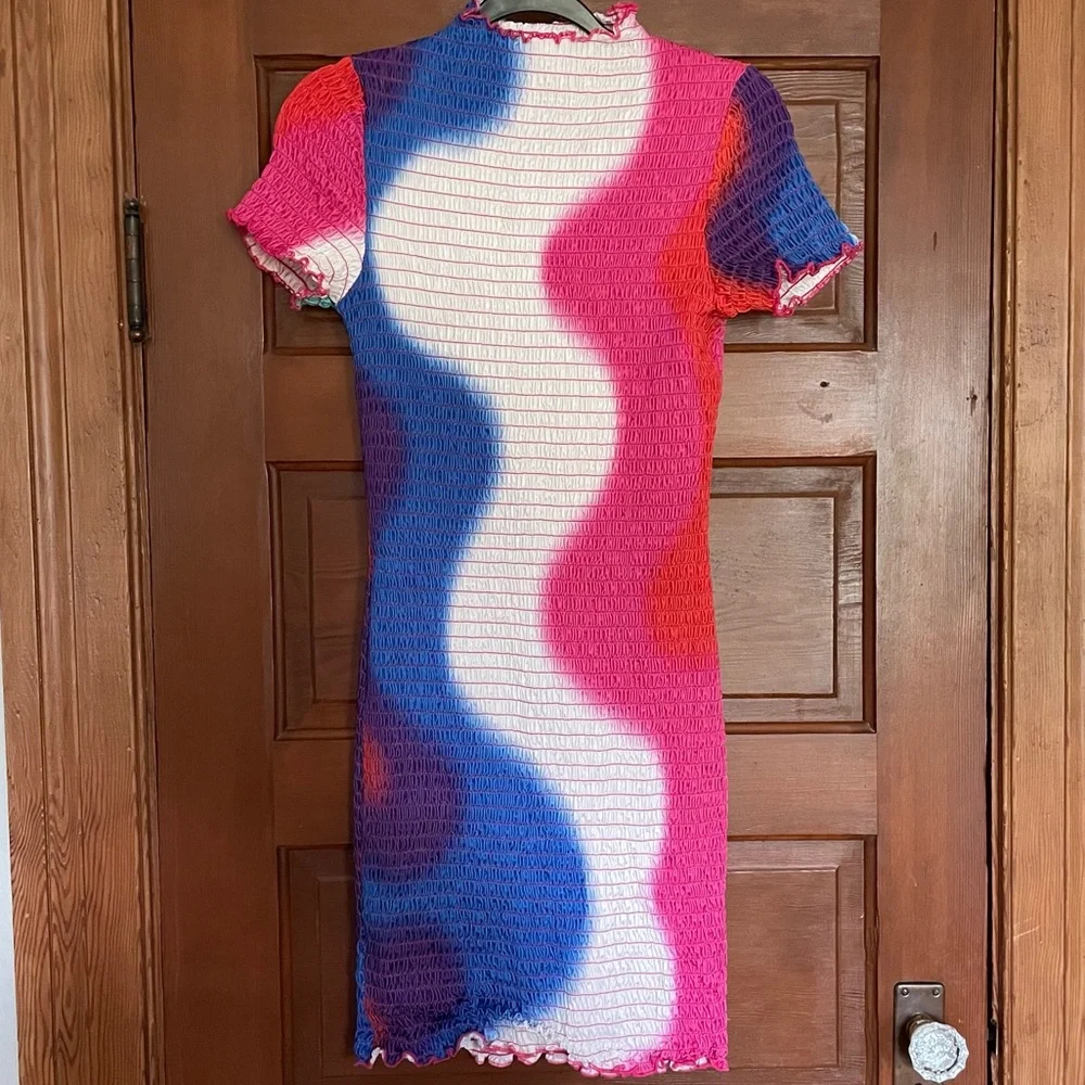 ✖️SOLD✖️NWOT Tyler McGillivary Lea Dress in Atomic print - XS - Picture 5 of 5